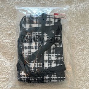 New Thirty One Fresh Market Thermal Houndstooth Plaid
